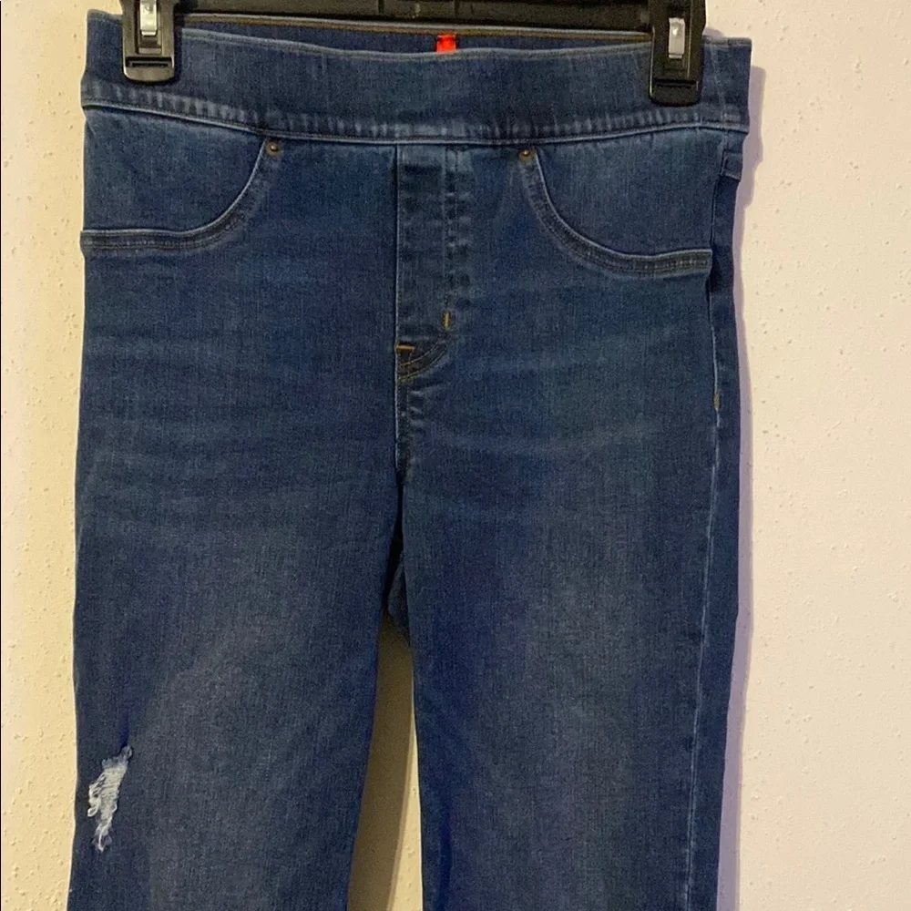 SPANX built shaping